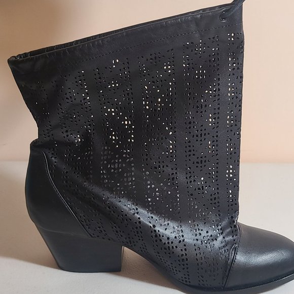 NWB Vivienne Westwood Black Sandals Runway Women Sz 9 See Photos MSRP 500+ - Picture 3 of 8